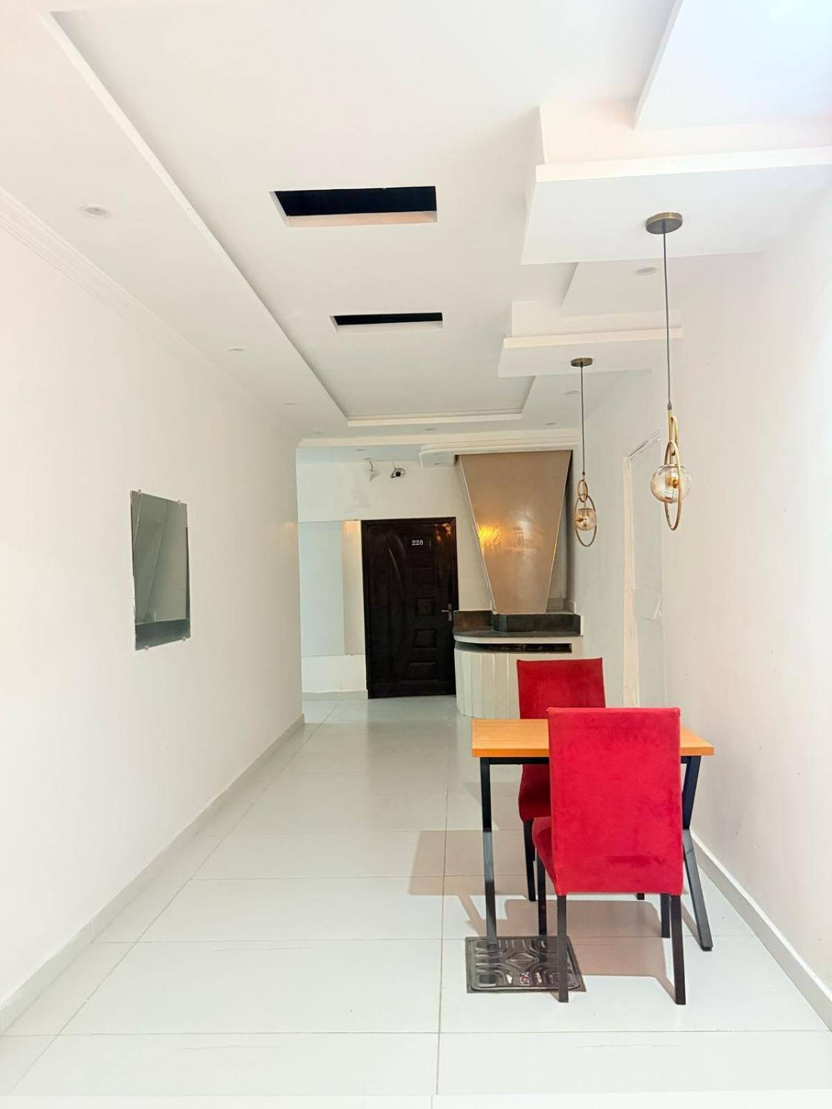 Hotel Tulip Inn, Gulberg Lahore Ngoại thất bức ảnh